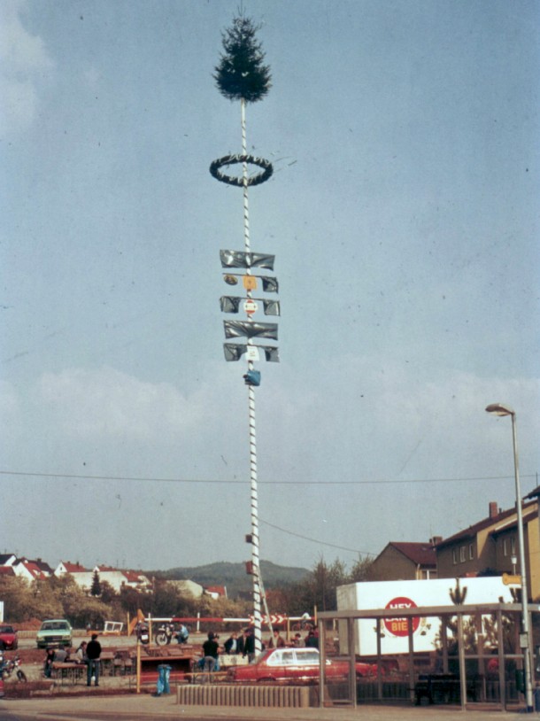 Maibaumaufstellung 1980