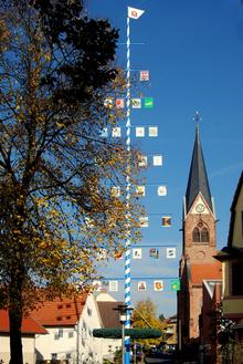 Maibaum in der Marienstraße