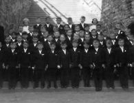 JG 1943/44 Kommunion Buben