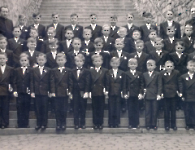 JG 1946/47 Kommunion Buben
