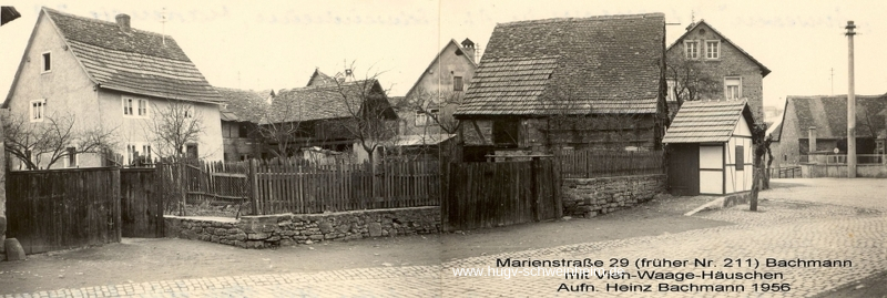 Marienstr 29 Anwesen Bachmann mit Viehwaage um 1956