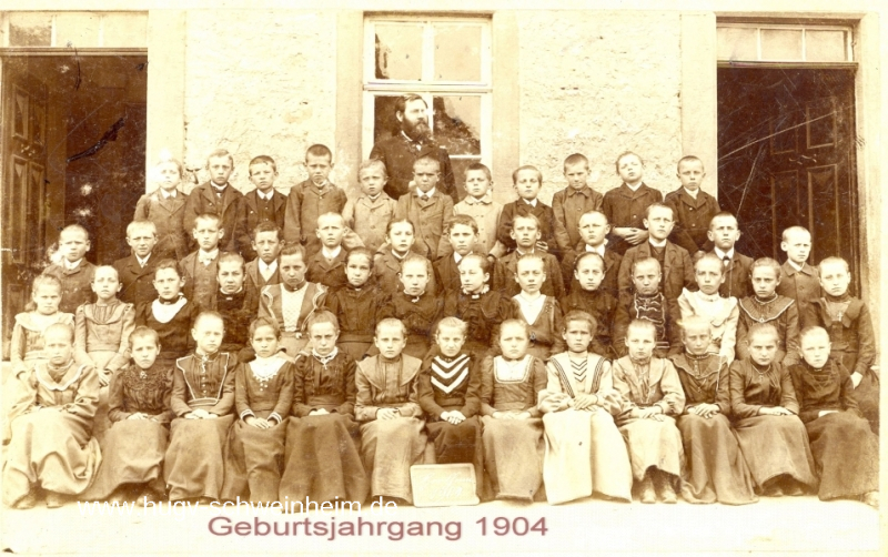 JG 1904 an der alten Schule
